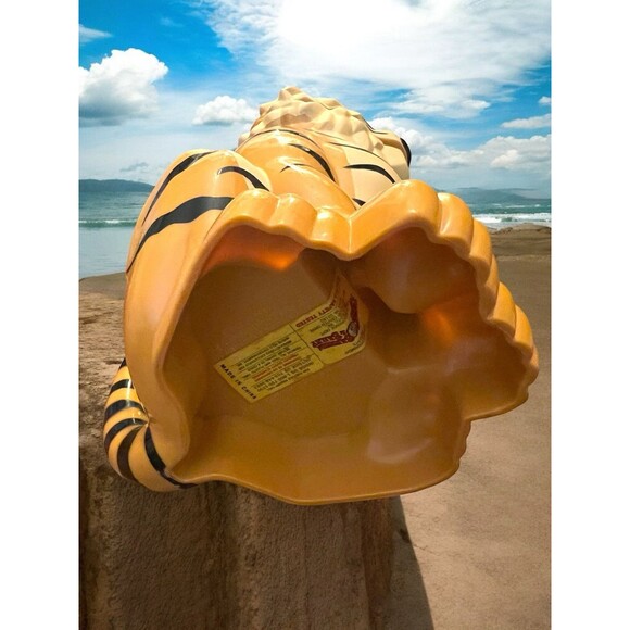 Ringling Bros Barnum and Bailey Circus Plastic Collectible Tiger Souvenir Cup - Picture 8 of 8